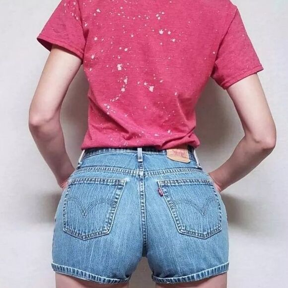 VINTAGE Levi's High Rise Daisy Duke Denim Shorts - Picture 3 of 11